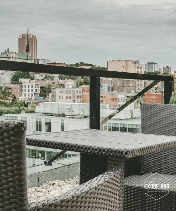 Le Rustique, Chic En Ville, Bbq/ Piscine Ciudad de Quebec Exterior foto